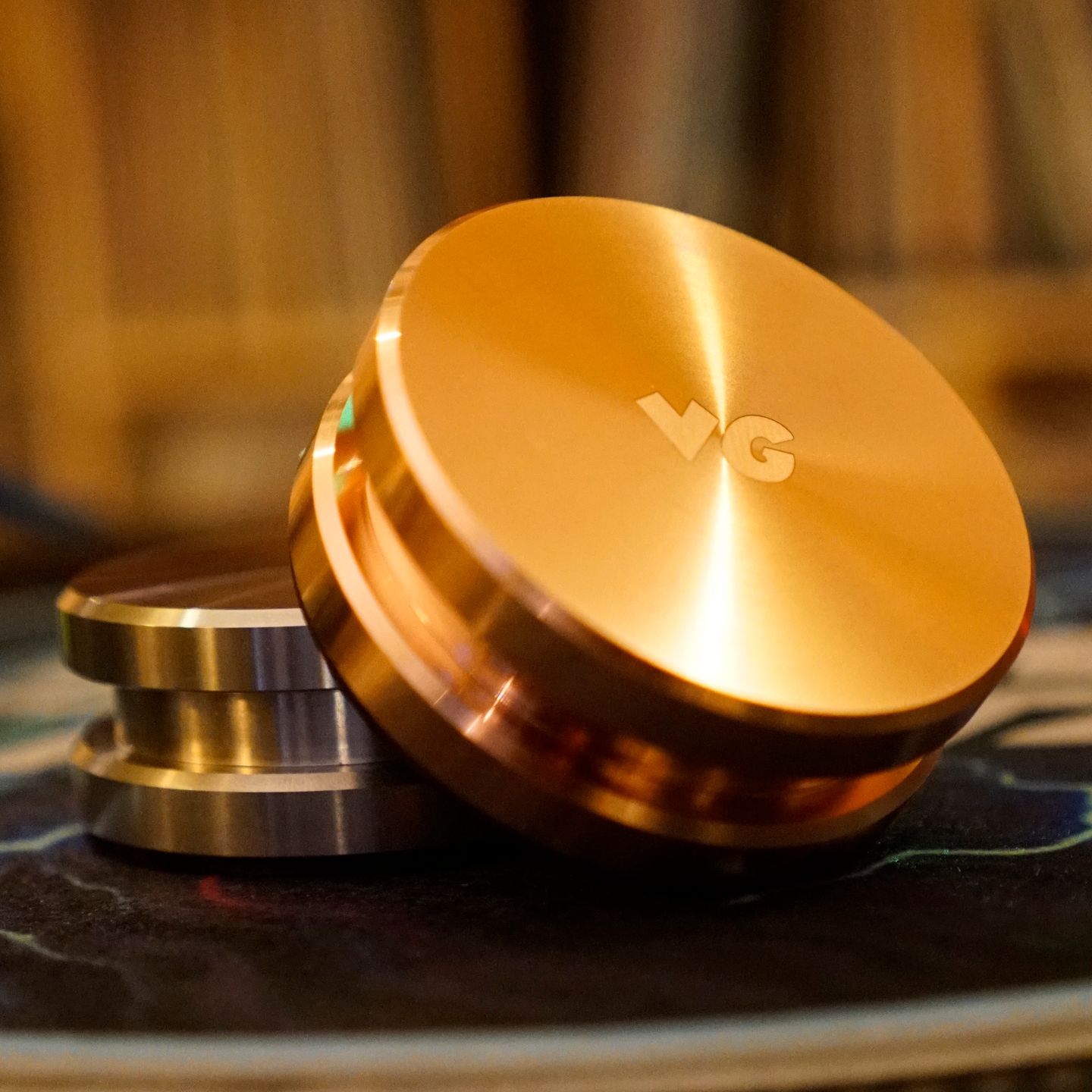 legram - VINYL WEIGHT - COPPER SINGLE MALT - main legram - VINYL WEIGHT - COPPER SINGLE MALT - main