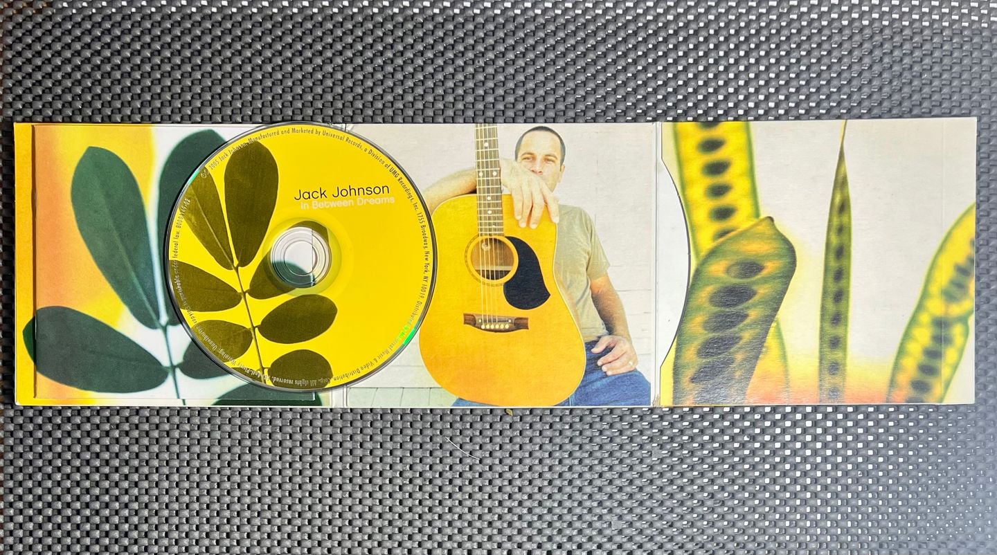 Jack Johnson - In Between Dreams | Brushfire Records (B0004149-02) - 3
