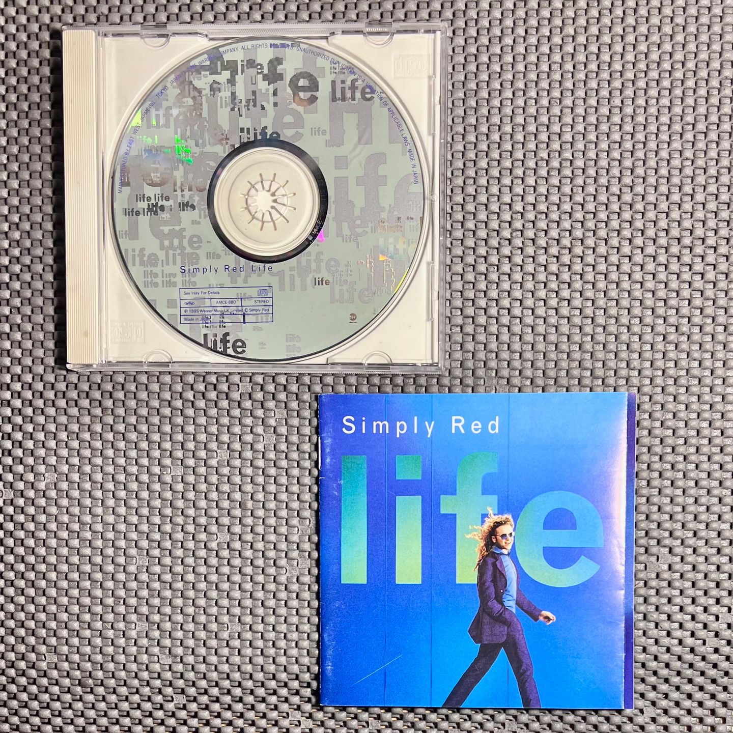 Simply Red - Life [CD - 1st Japan Press - 1995 - EX / EX] Pop Soul | EastWest (AMCE-880) - 3