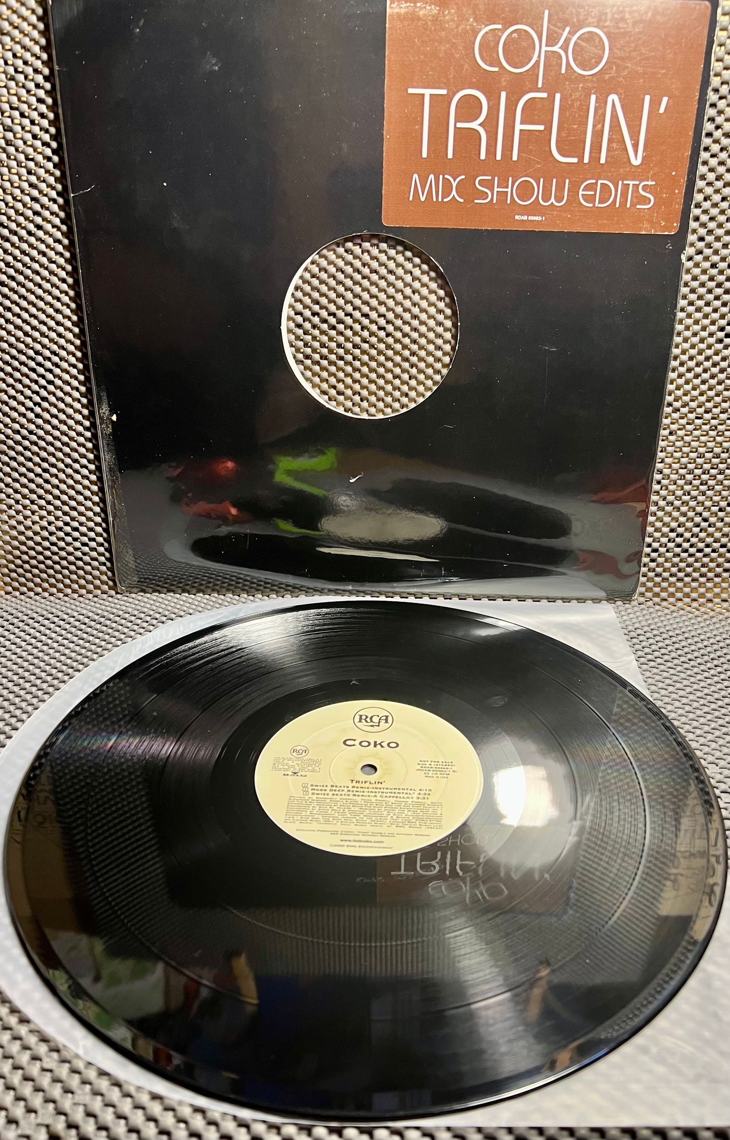 Coko - Triflin' [VinyL EP 12" - 1st US Press - Promo Copy - 2000 - RDAB-65982-1 - NM/VG+] RnB | RCA (RDAB-65982-1) - 2