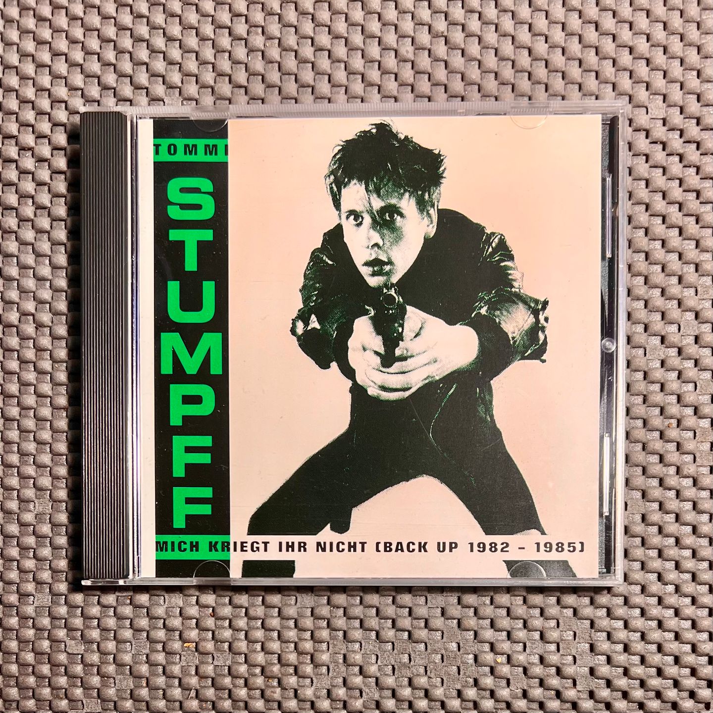 Tommi Stumpff - Mich Kriegt Ihr Nicht (Back Up 1982-1985) [CD - 1st German Ed. 1991 - Mental Decay Records MDR-02-2 - Mint] Electro Industrial | Mental Decay Records (MDR-02-2) - main