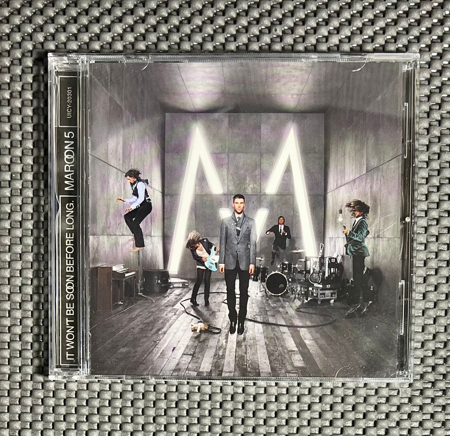 Maroon 5 - It Won't Be Soon Before Long | A&M Octone Records (UICY-20301)