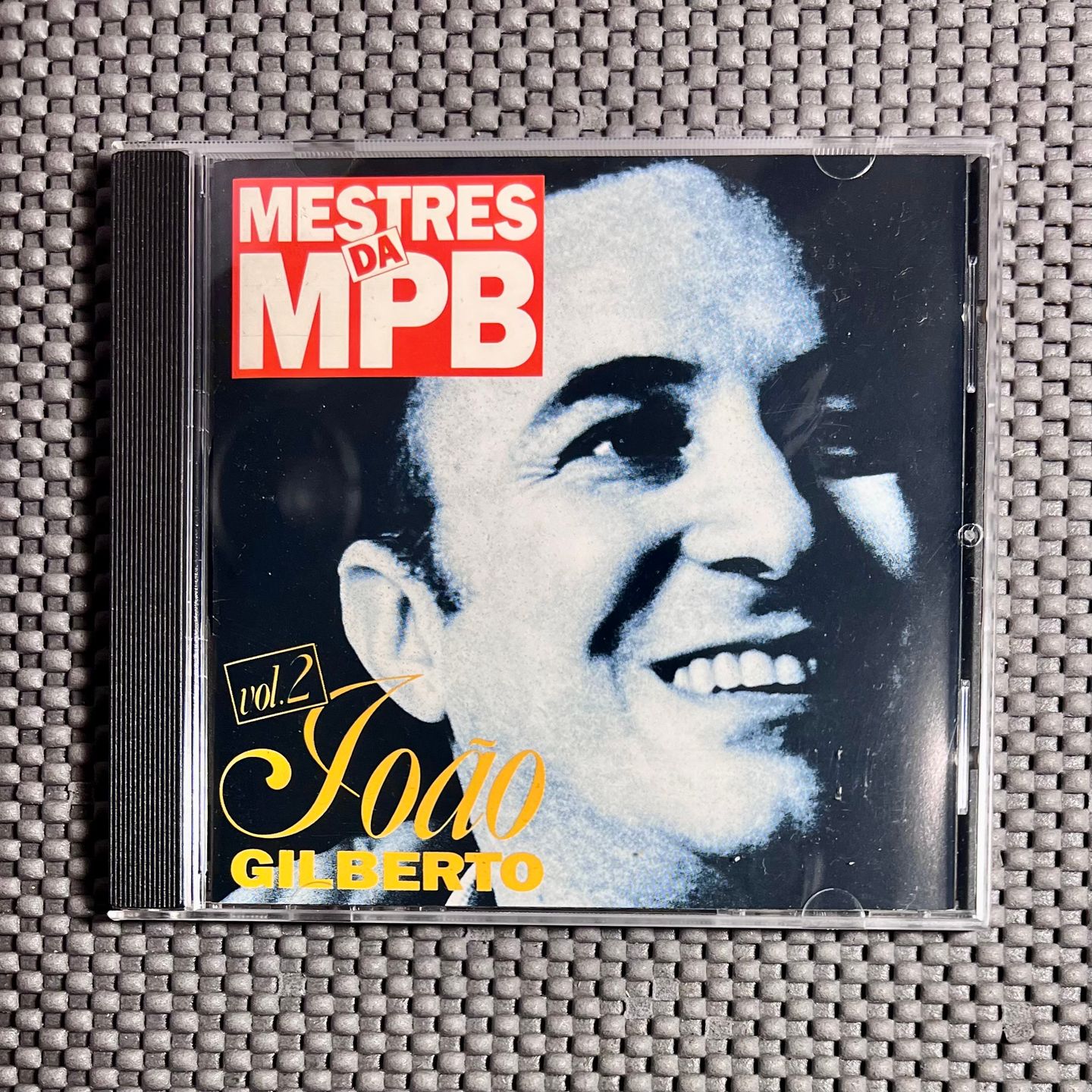 João Gilberto - Mestres Da MPB - Vol. 2 [CD - 1st Press - Brazil - Mint / Mint] Bossa nova | WEA (M063011346-2) - main