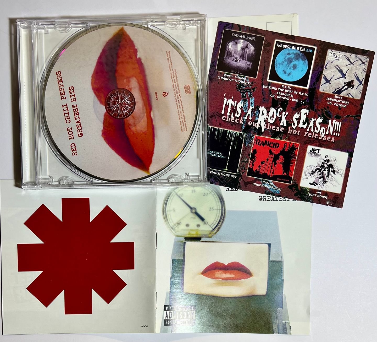 Red Hot Chili Peppers - Greatest Hits | Warner Bros. Records (48545-2) - 3