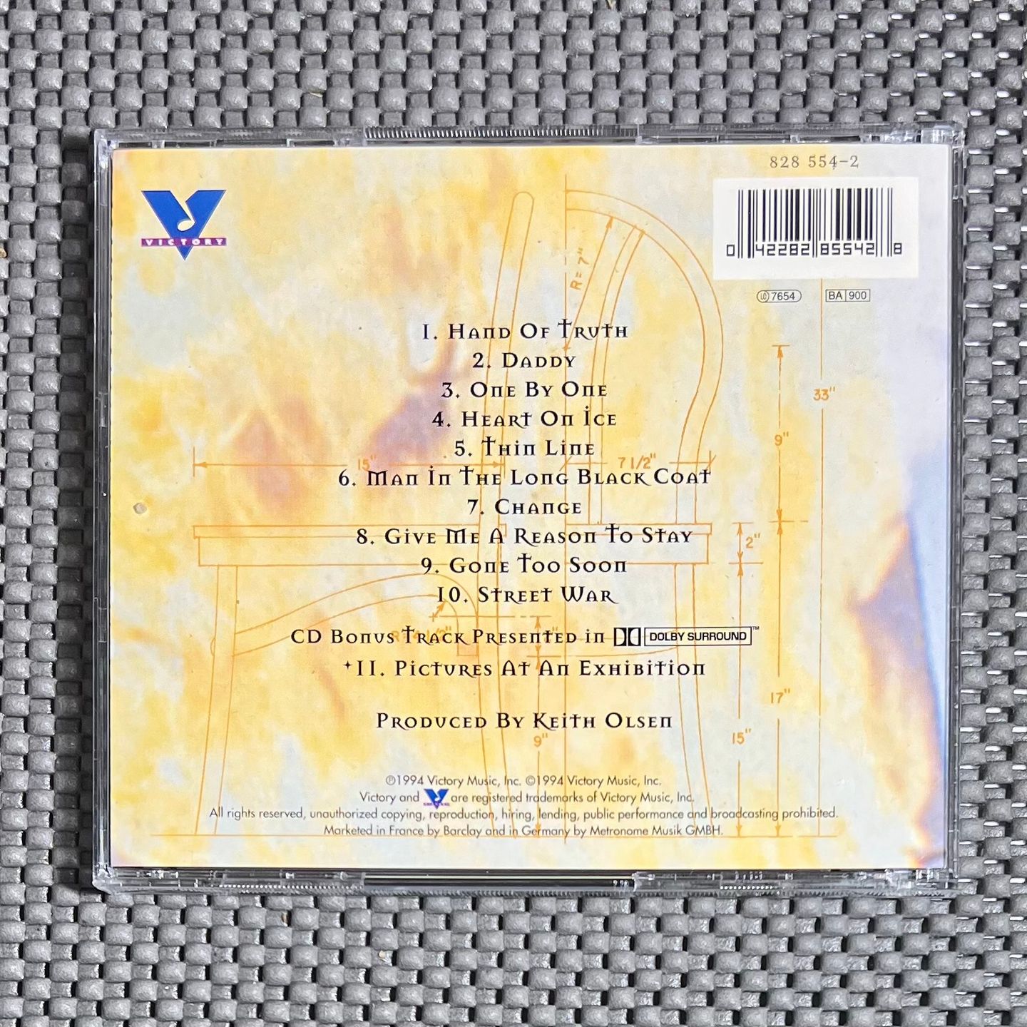 Emerson, Lake & Palmer - In The Hot Seat | Victory (828 554-2) - 2