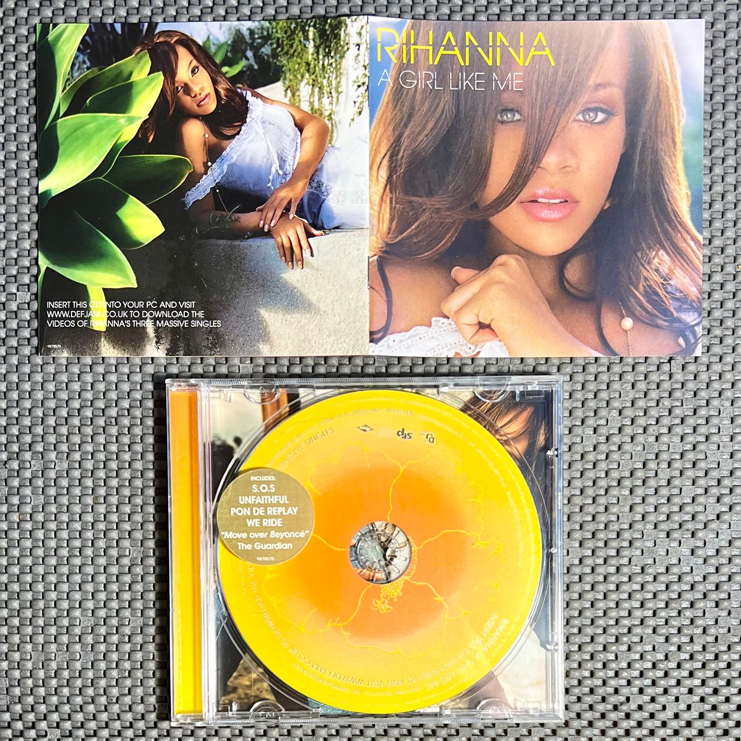 Rihanna - A Girl Like Me [CD - 1st UK Ed. 2006 - Def Jam 9878575 - Mint] Pop RnB | Def Jam Recordings (9878575) - 3