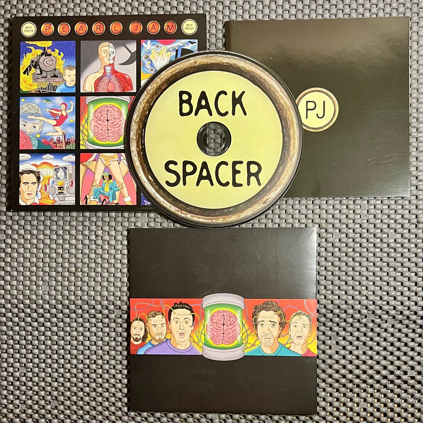 Pearl Jam - Backspacer [CD - 1st UK Press - 2009 - NM / NM] | Monkeywrench Records (2716316) - 3