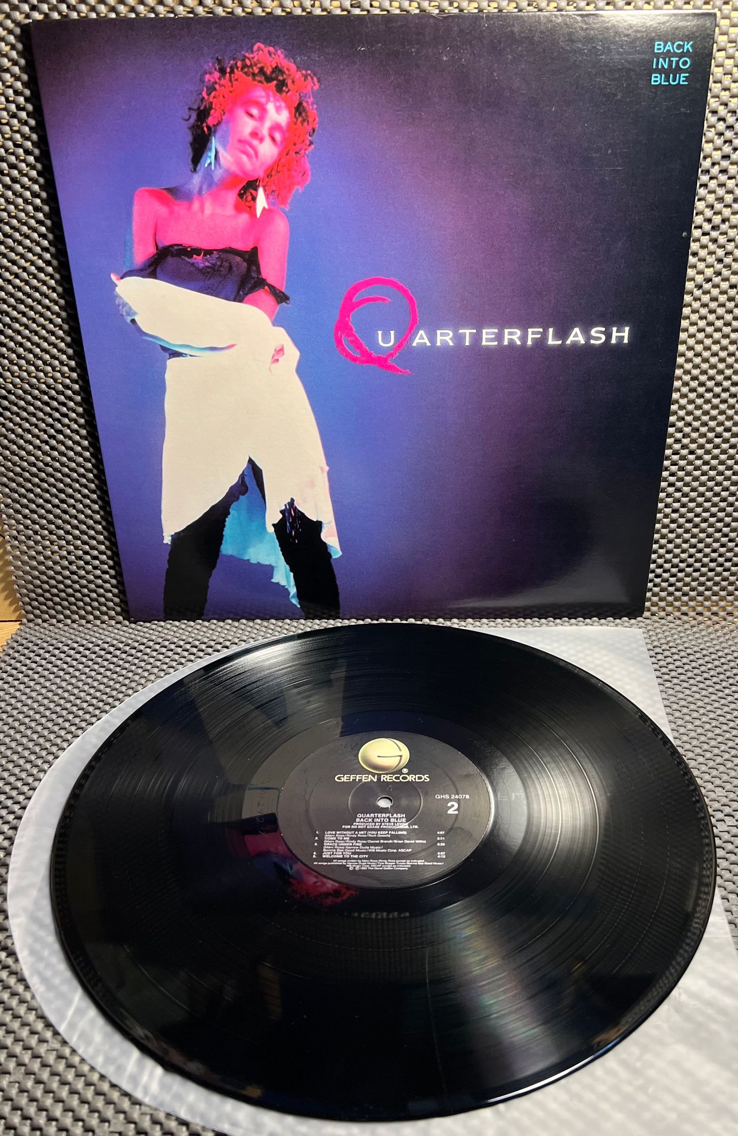 Quarterflash - Back Into Blue [Vinyl LP - 1st US Press - 1985 - GHS 24078 - EX/NM] Pop Rock | Geffen Records (GHS 24078) - 2