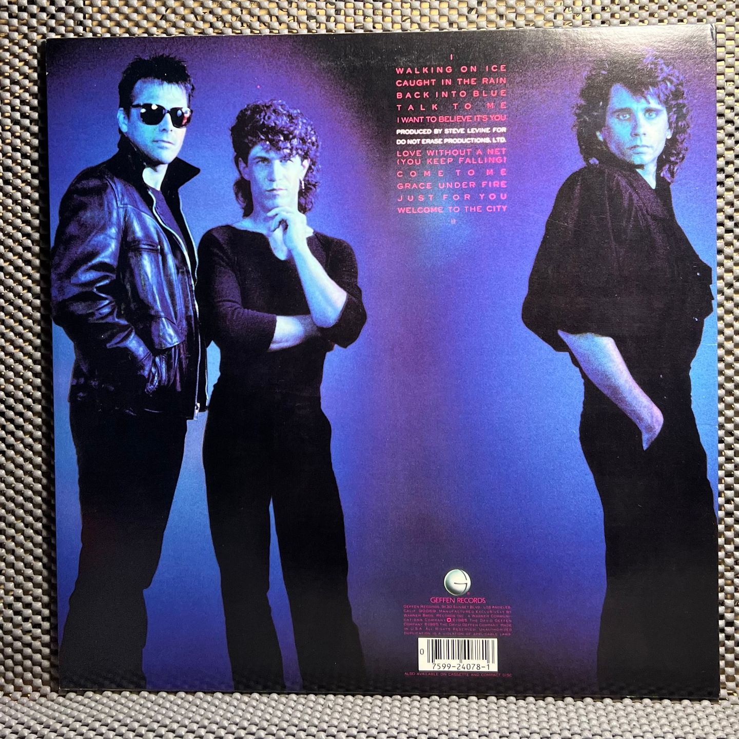 Quarterflash - Back Into Blue [Vinyl LP - 1st US Press - 1985 - GHS 24078 - EX/NM] Pop Rock | Geffen Records (GHS 24078) - 3