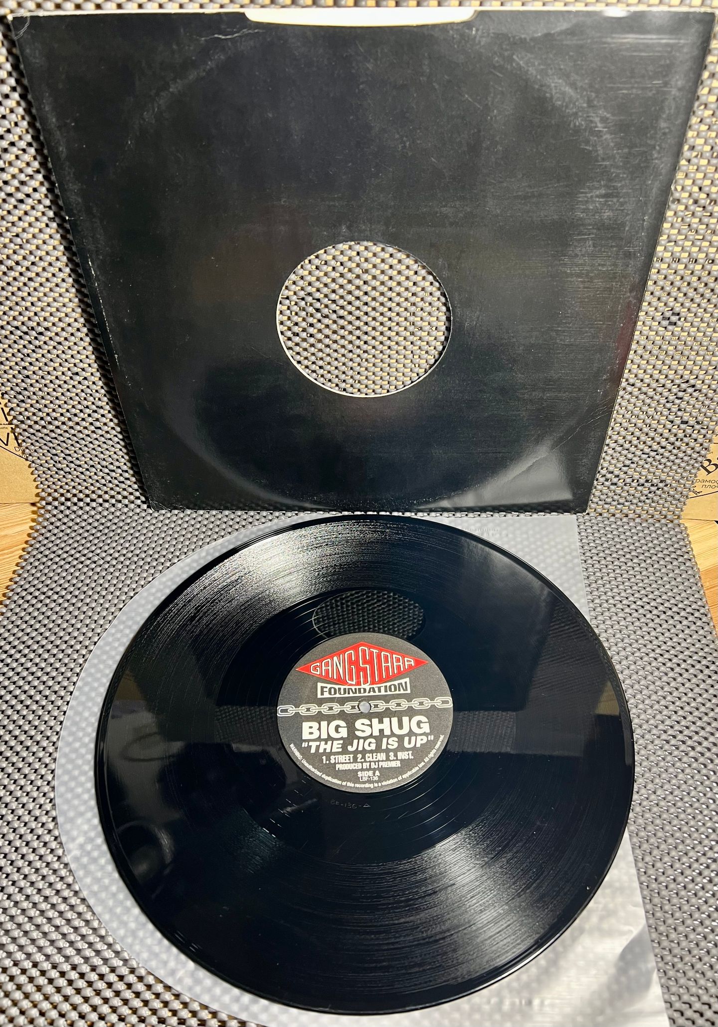 Big Shug / Gang Starr - The Jig Is Up / Doe In Advance | Gang Starr Foundation (LBF-136)