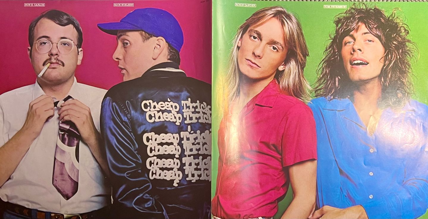 Cheap Trick - In Color [Vinyl LP - 1st Japan Press - 1977 - Epic - 25AP 728 - NM/EX - No Obi, with Insert] Rock | Epic (25AP 728) - 7
