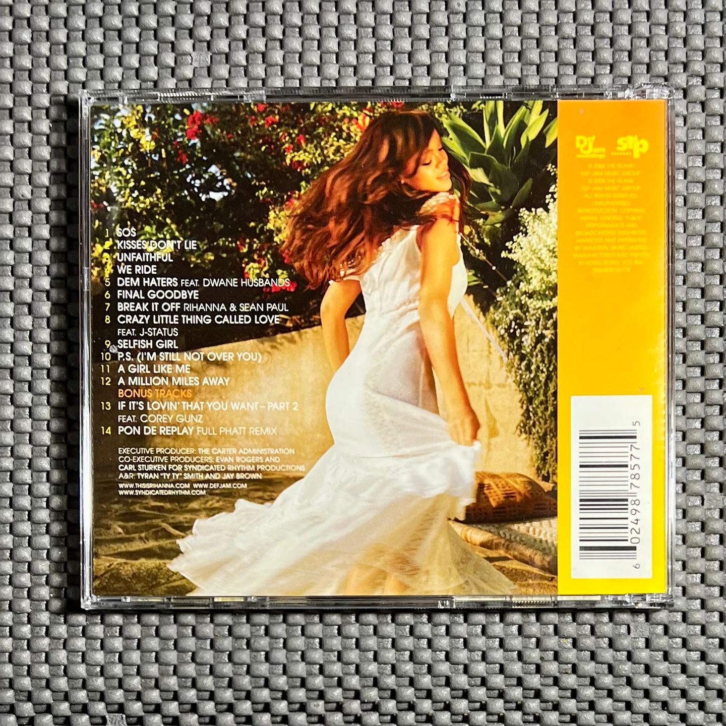 Rihanna - A Girl Like Me | Island Def Jam Music Group (987 857-7) - 2