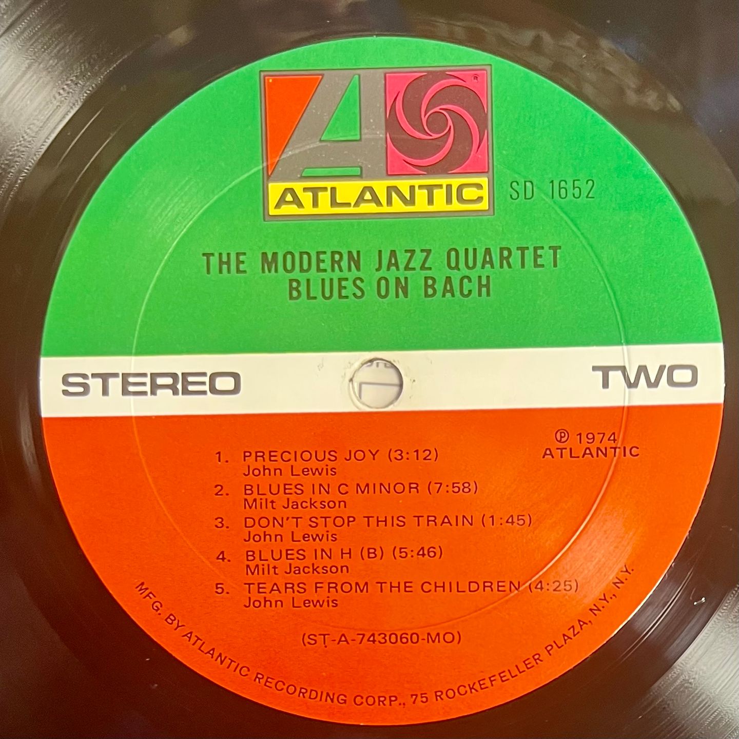 The Modern Jazz Quartet - Blues On Bach [LP - 1st US Press - 1974 - EX/NM] | Atlantic (SD 1652) - 5