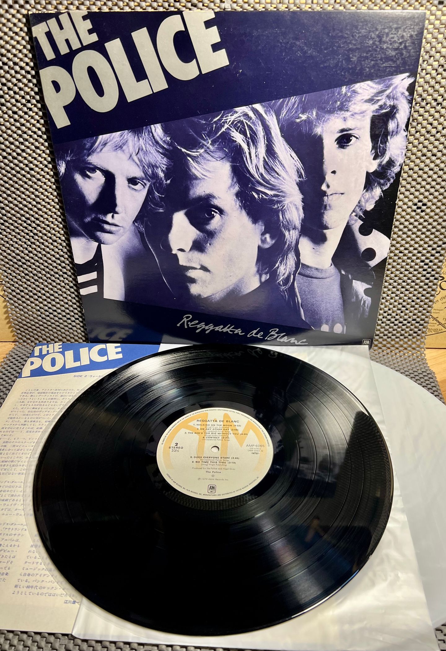 The Police - Reggatta De Blanc [Vinyl LP - 1st Japan Press - 1979 - A&M Records AMP-6065 - NM/NM, no obi, with Insert] Pop Rock | A&M Records (AMP-6065) - 2