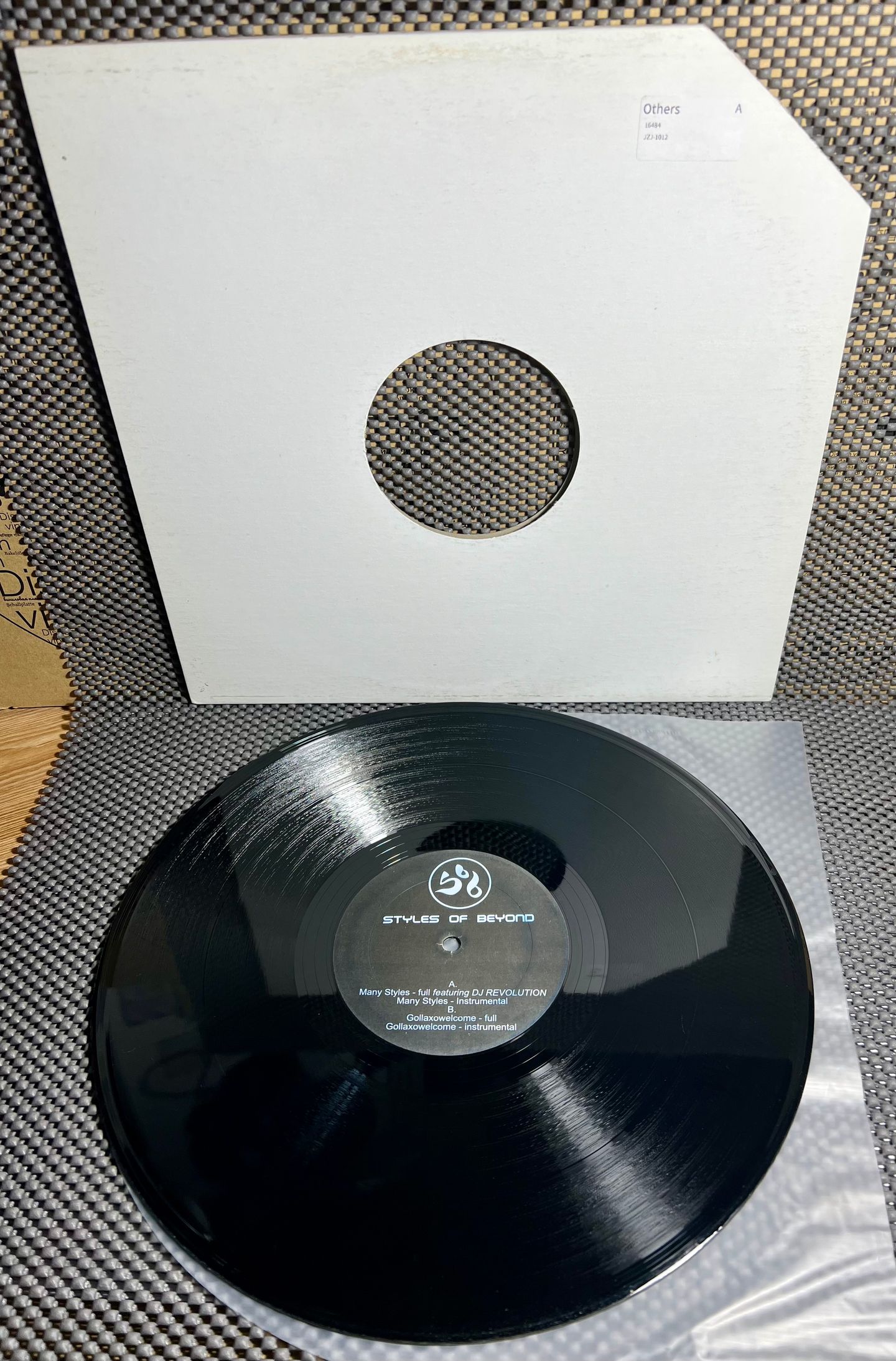 Styles Of Beyond - Many Styles / Gollaxowelcome | Ideal Records (00109) - 3