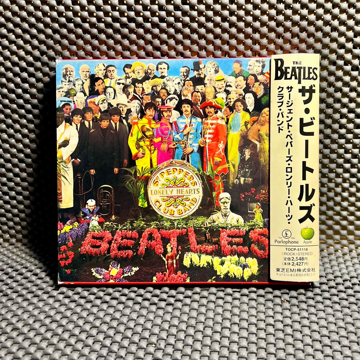 The Beatles - Sgt. Pepper's Lonely Hearts Club Band [CD - Japan Press - Slip Case - Apple Records TOCP 51118 - Mint/NM with Obi & Insert] Pop Rock Psyche | Apple Records (TOCP 51118)