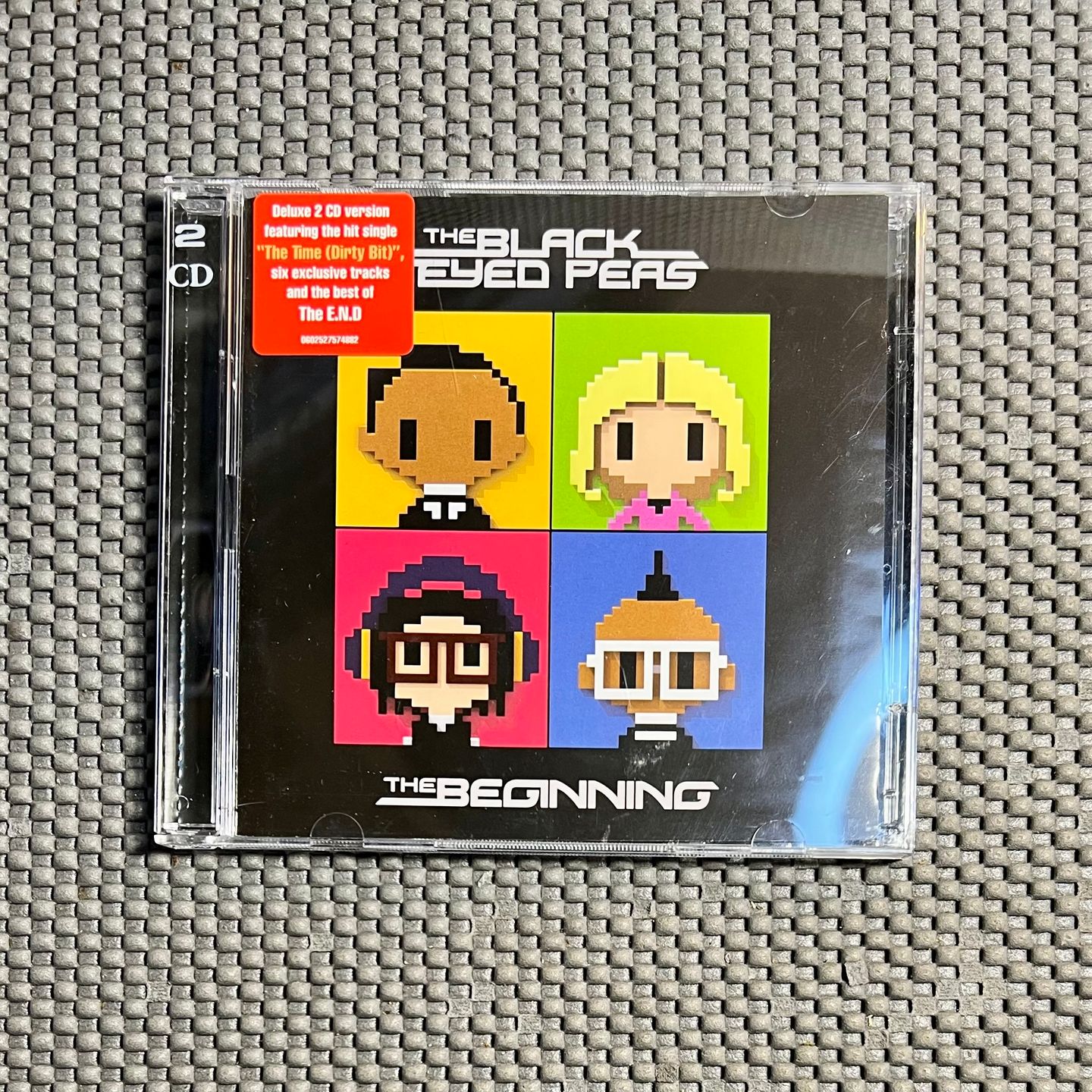 Black Eyed Peas - The Beginning [2x CD - Deluxe Ed. - EU 2010 - Mint/NM] Electro Pop Rap | Interscope Records (0602527574882) - main