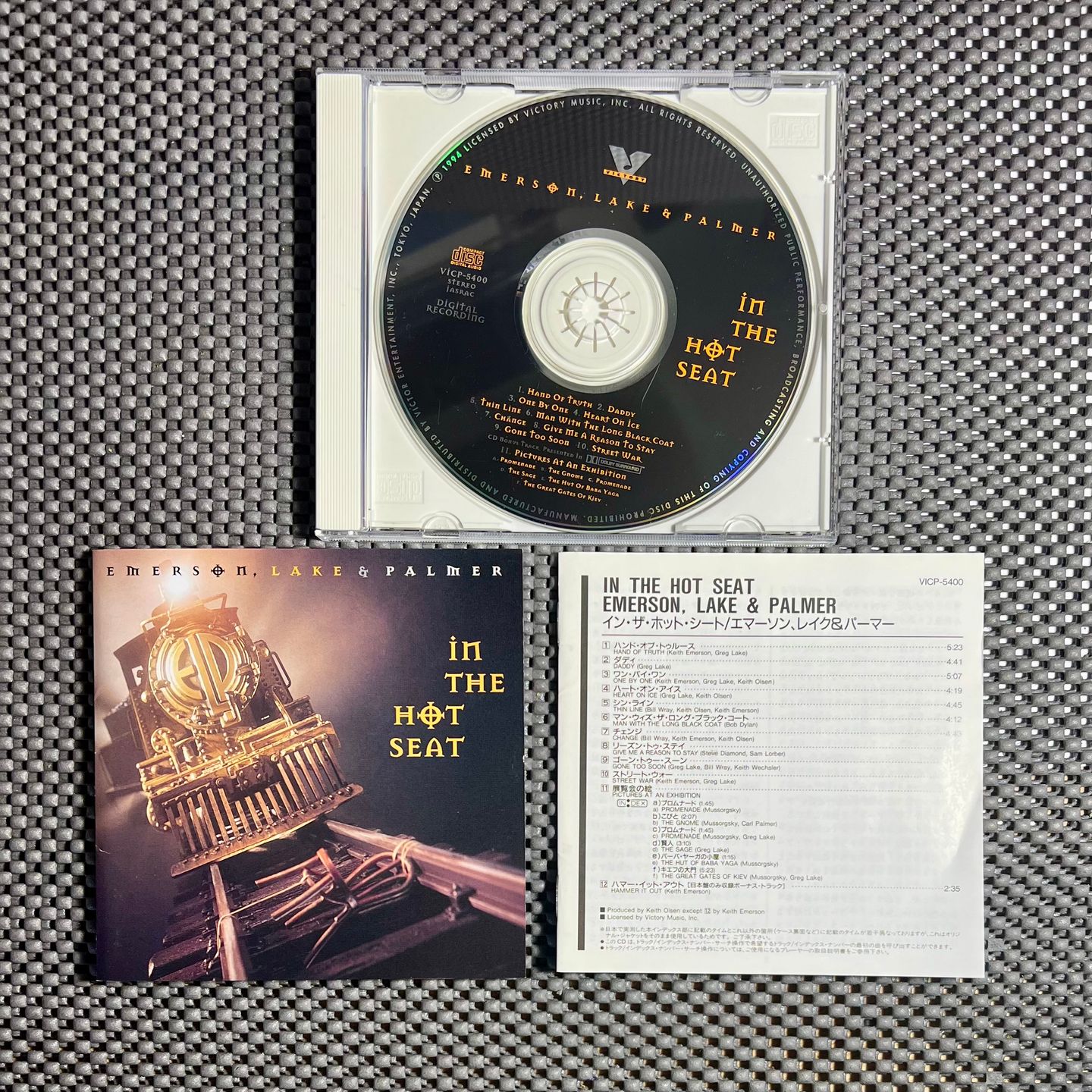 Emerson, Lake & Palmer - In The Hot Seat | Victory (VICP-5400) - 3