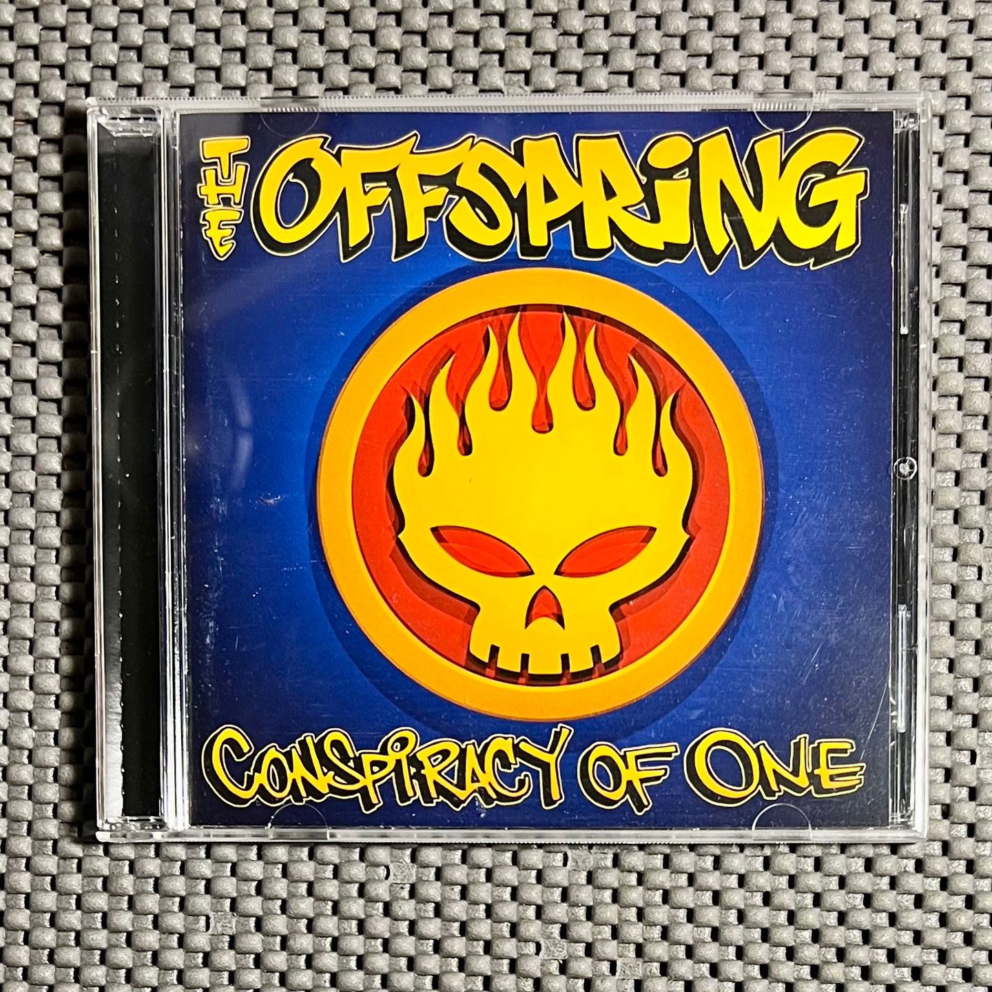 The Offspring - Conspiracy Of One [CD - 1st Press - EU - 2000 - NM/NM]  Alt Rock Punk | Columbia (COL 498481 2) - main