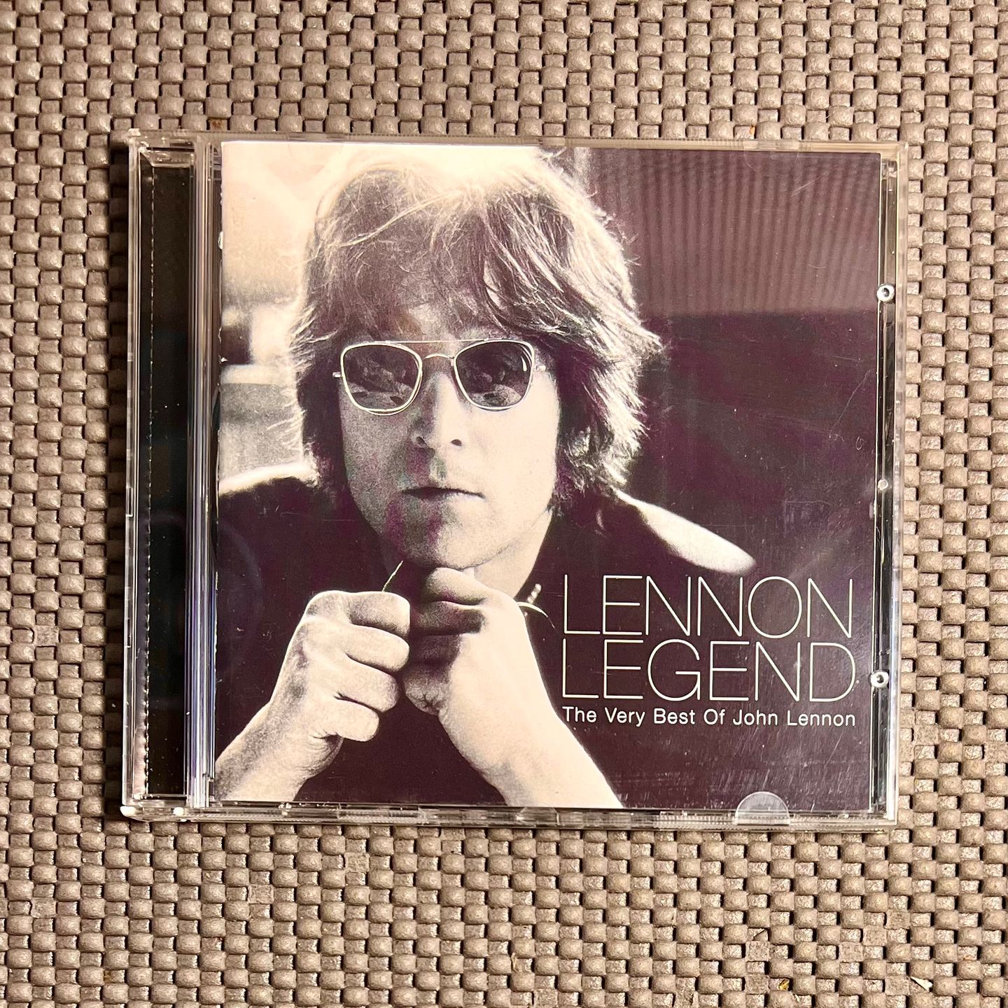 John Lennon - Lennon Legend (The Very Best Of John Lennon) [CD - 1st EU Ed. 1997 - NM/NM] Pop Rock | Parlophone (7243 8 21954 2 9) - main