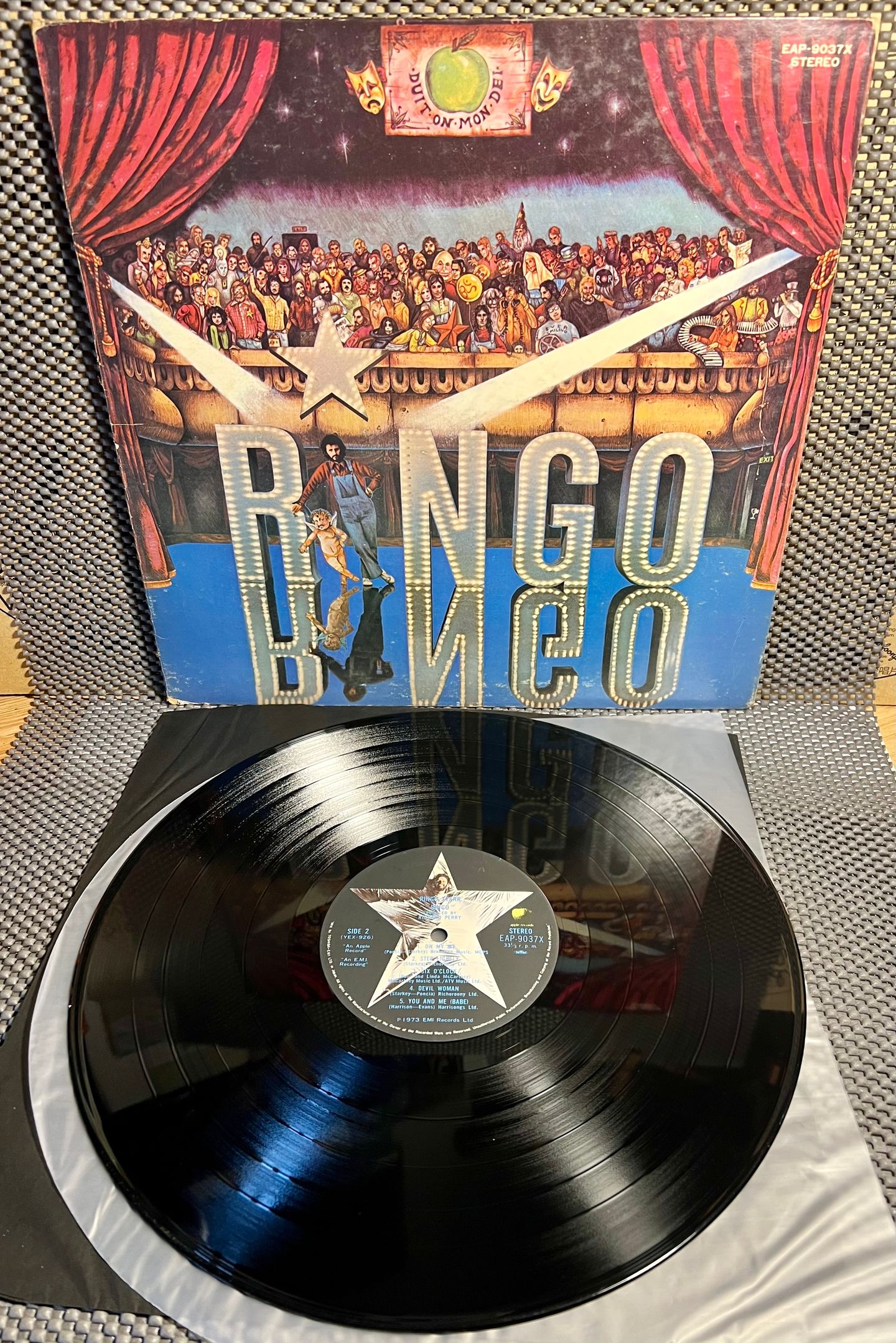 Ringo Starr - Ringo [LP - 1st Japan Press - 1973 - NM/VG+] | Apple Records (EAP-9037X) - 2