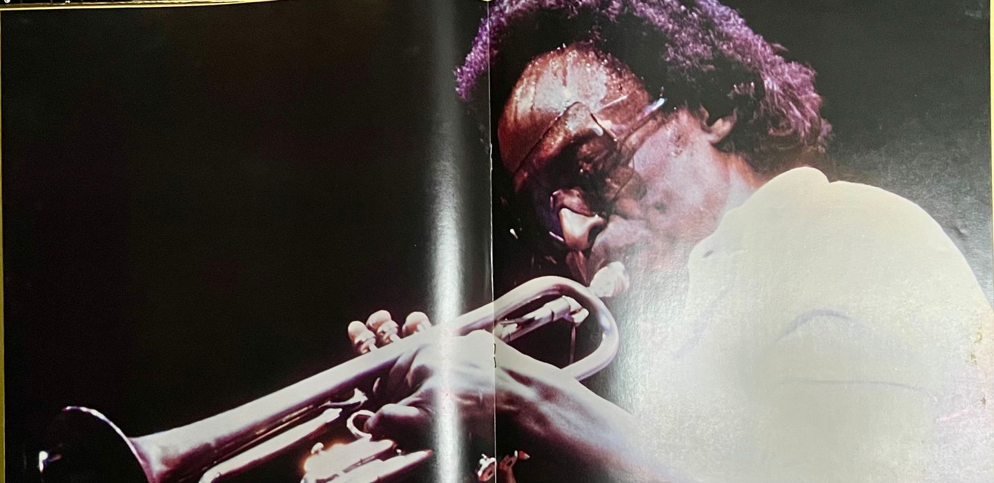 Miles Davis - Miles Davis (Gold Disc) [Vinyl LP - 1st Japan Press - 1974 - SOPN 53 - NM/Mint] Jazz | CBS/Sony (SOPN 53) - 8