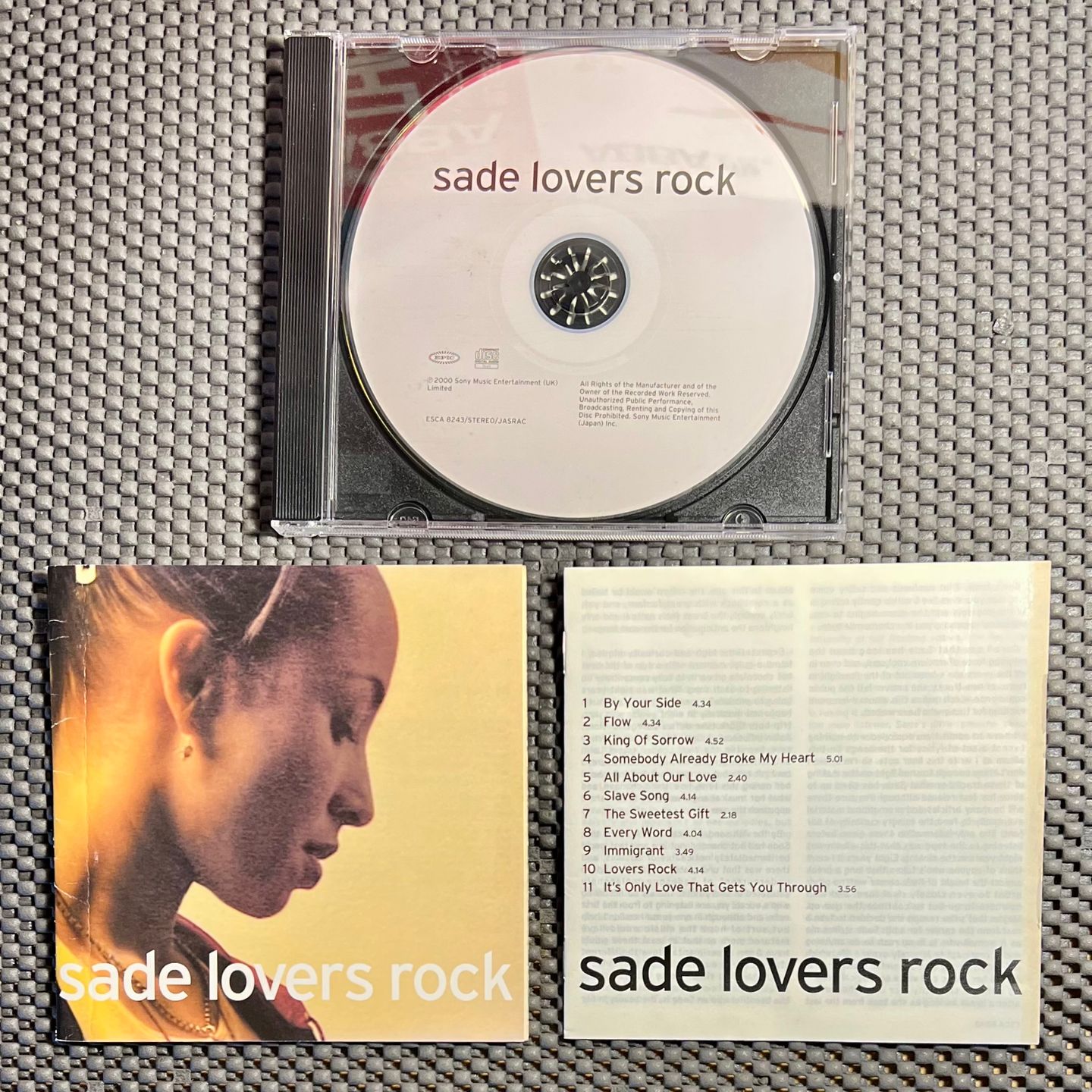 Sade - Lovers Rock [CD - 1st Japan Press - 2000 - NM/EX] | Epic (ESCA 8243) - 3