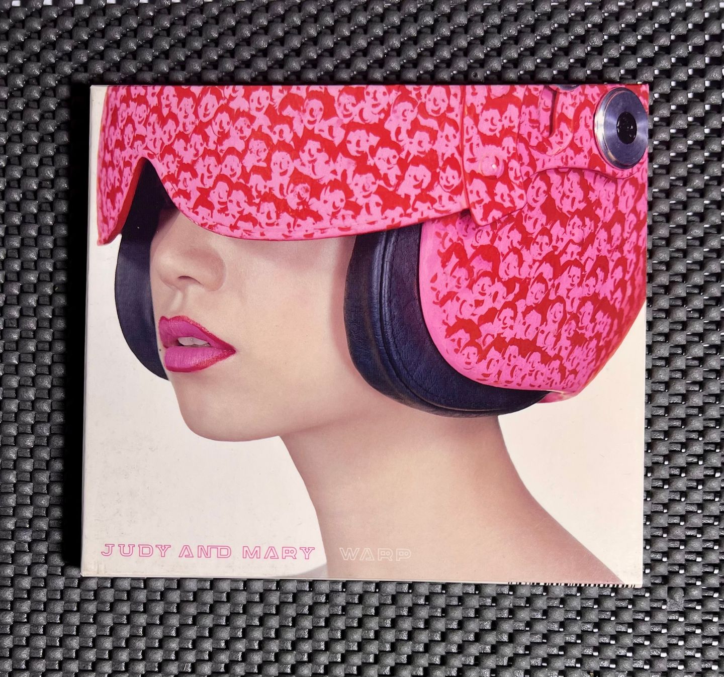 Judy And Mary - Warp | Epic (ESCB 2222)