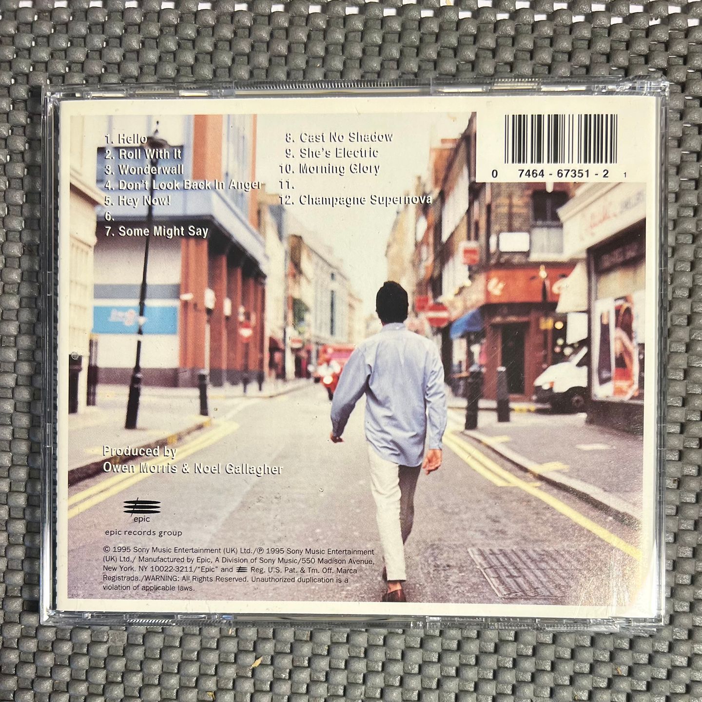 Oasis - (What's The Story) Morning Glory? [CD - US import - Mint/Mint] | Epic (EK 67351) - 2