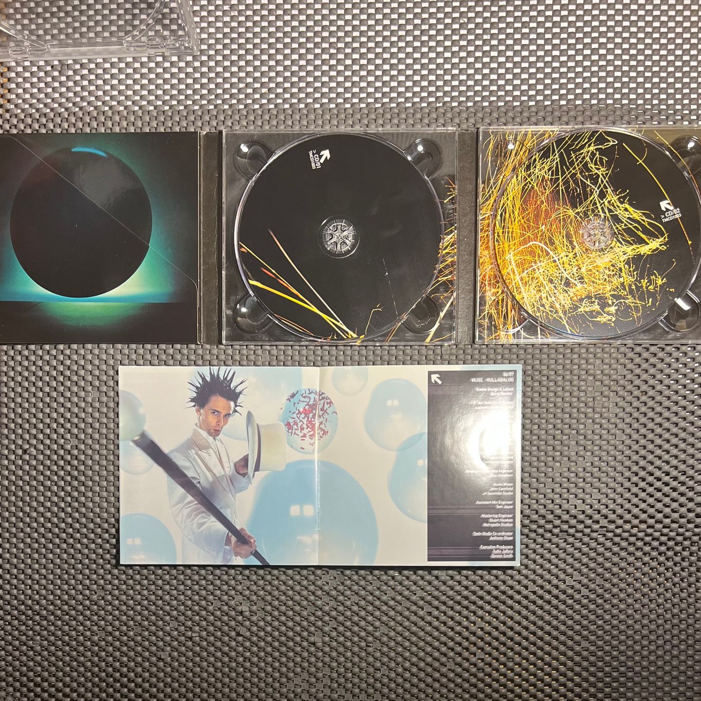 Muse - Hullabaloo Soundtrack [2xCD - 1st Press - 2002 - NM/EX] | Taste Media Limited (TMCD1003) - 3