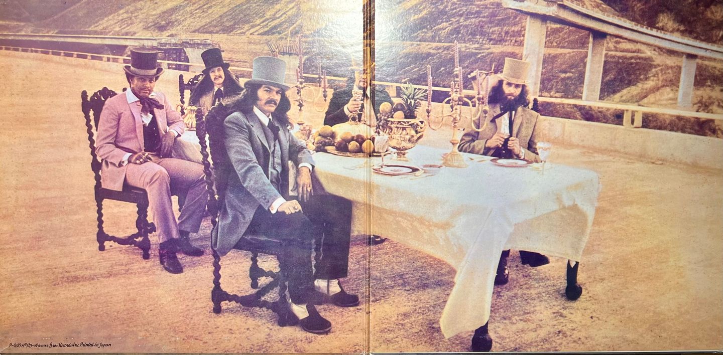 The Doobie Brothers - The Captain And Me | Warner Bros. Records (P-8325W) - 3