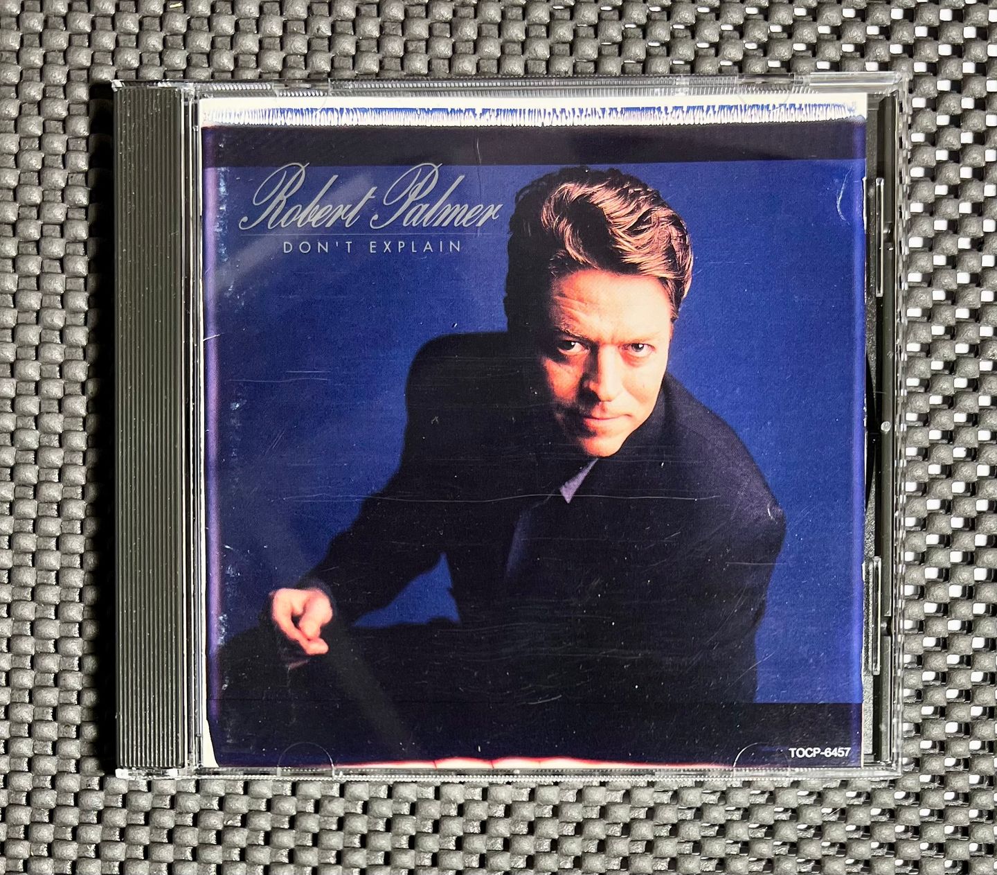 Robert Palmer - Don't Explain | EMI (TOCP-6457)