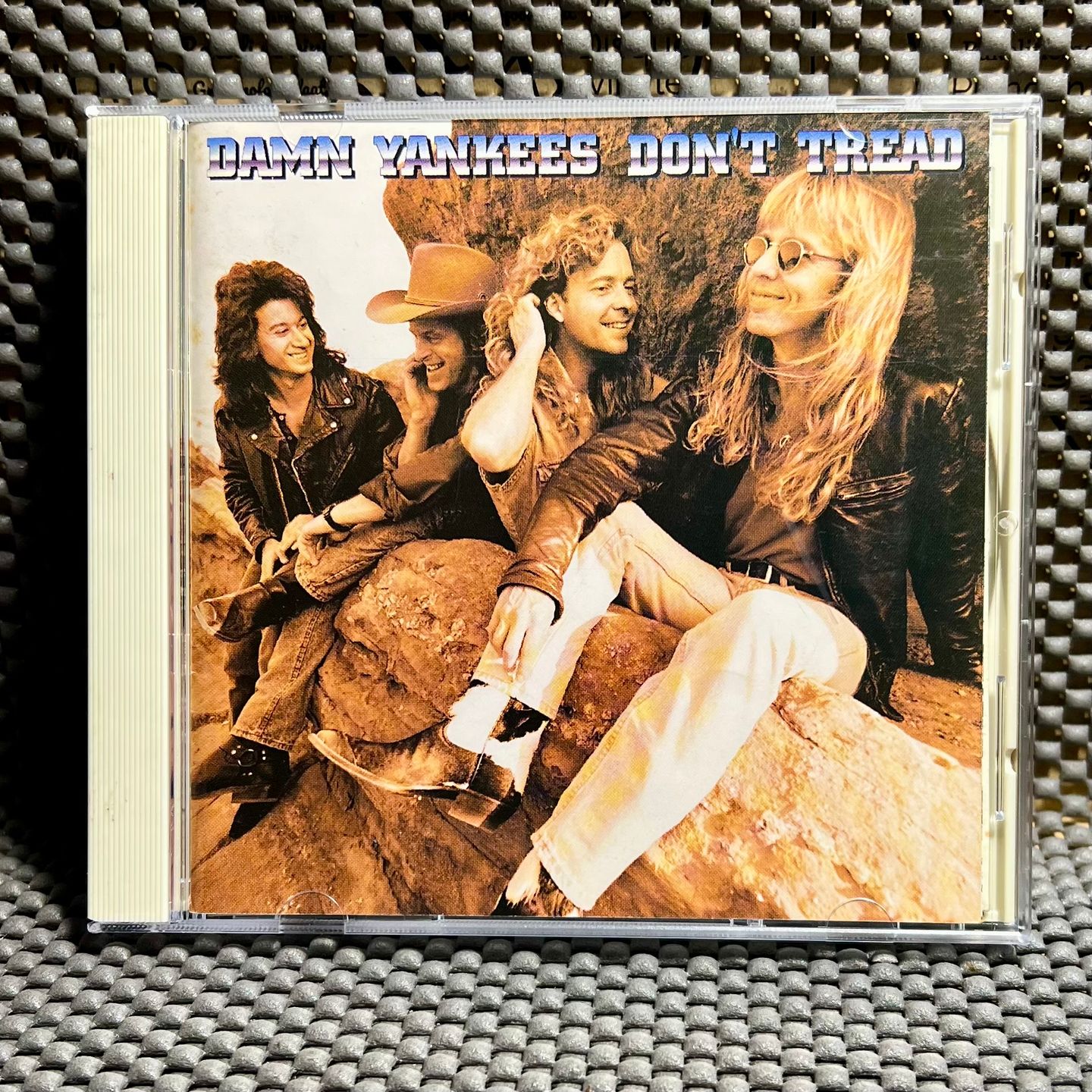 Damn Yankees - Don't Tread [CD - 1st Japan Ed. - 1992 - WPZP-4958 - EX/EX] Hard Rock | Warner Bros. Records (WPZP-4958)