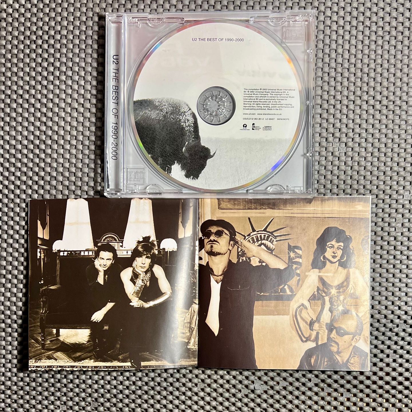 U2 - The Best Of 1990-2000 [CD - EU - EX/NM] | Island Records (CIDZU213) - 3
