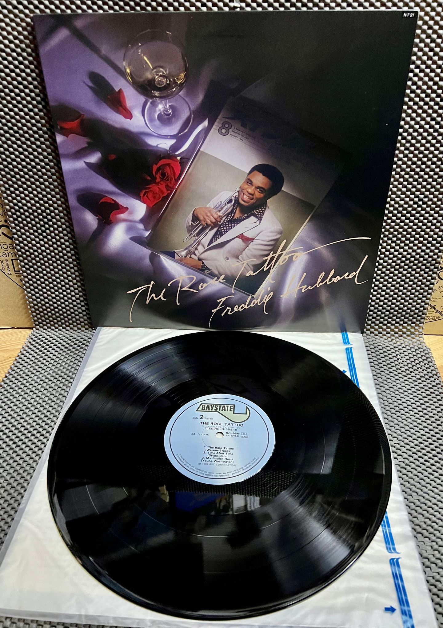 Freddie Hubbard - The Rose Tattoo [Vinyl LP - 1st Japan Press - 1984 - RJL-8095 - NM/NM] Jazz | Baystate (RJL-8095) - 2