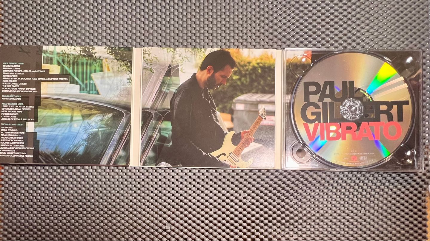 Paul Gilbert - Vibrato | WHD Entertainment, Inc. (IECP-10263) - 3