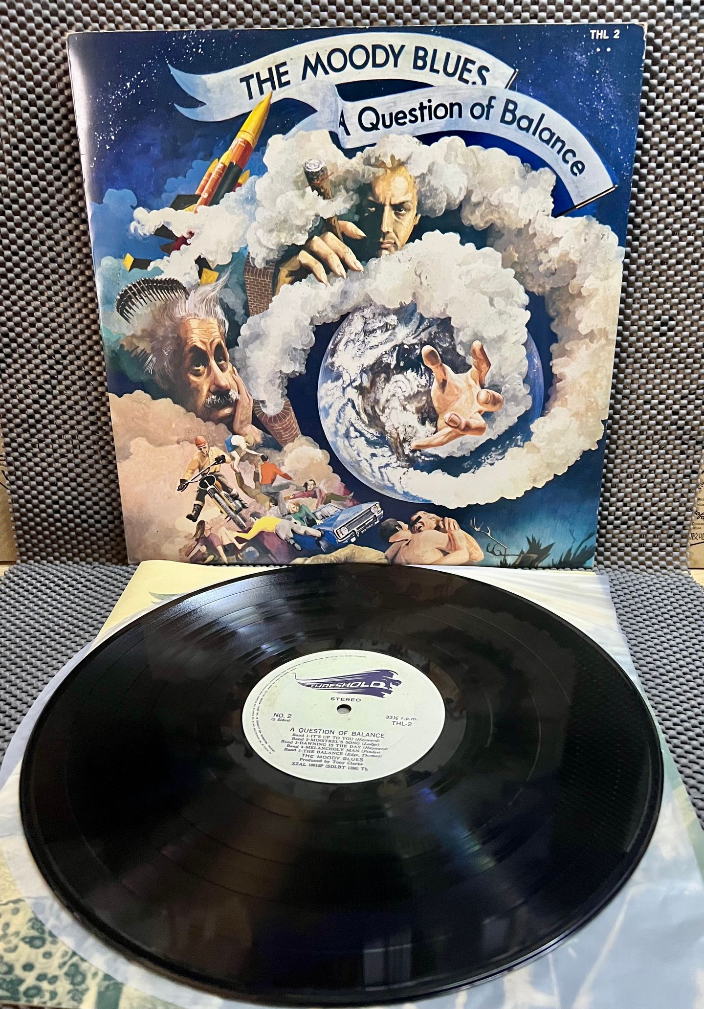 The Moody Blues - A Question Of Balance [Vinyl LP - 1st Japan Press - 1970 - THL 2 - VG+/EX] Prog Rock | Threshold (THL 2) - 2