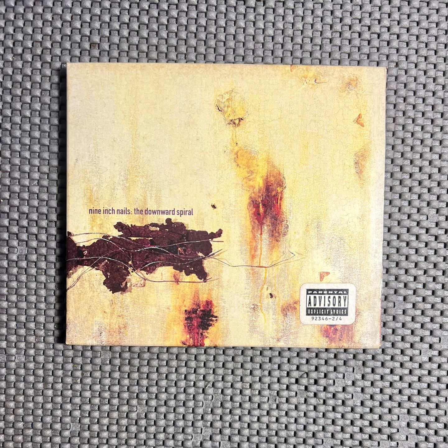 Nine Inch Nails - The Downward Spiral [CD - 1st US Ed. - 1994 - NM/NM] Alt Rock | Nothing Records (92346-2) - main