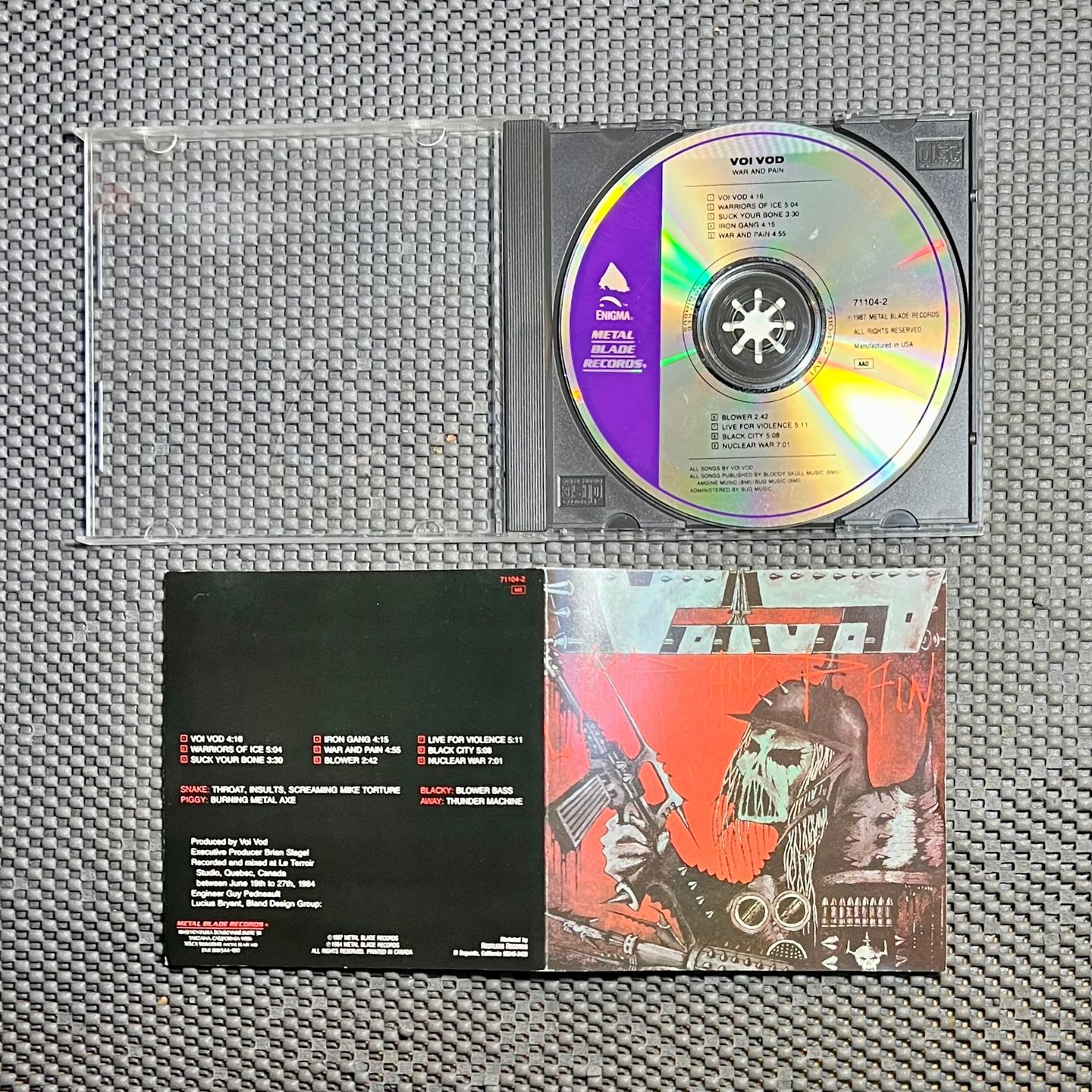 Voïvod - War And Pain [CD - US Ed. - Metal Blade 71104-2 - NM/NM] Thrash Metal | Enigma (71104-2) - 3