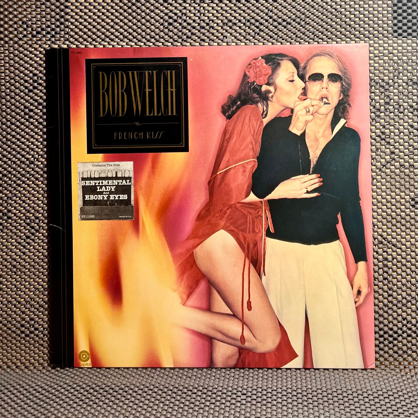 Bob Welch - French Kiss [Vinyl LP - 1st US Press - Jacksonville Pressing - 1977 - Capitol ST-11663 - VG+/EX with OIS] Rock | Capitol Records (ST-11663) - main