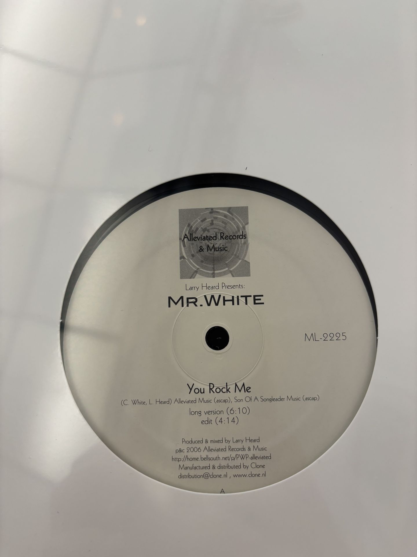 Larry Heard - MR. White | Alleviated Records & Music (ML-225)