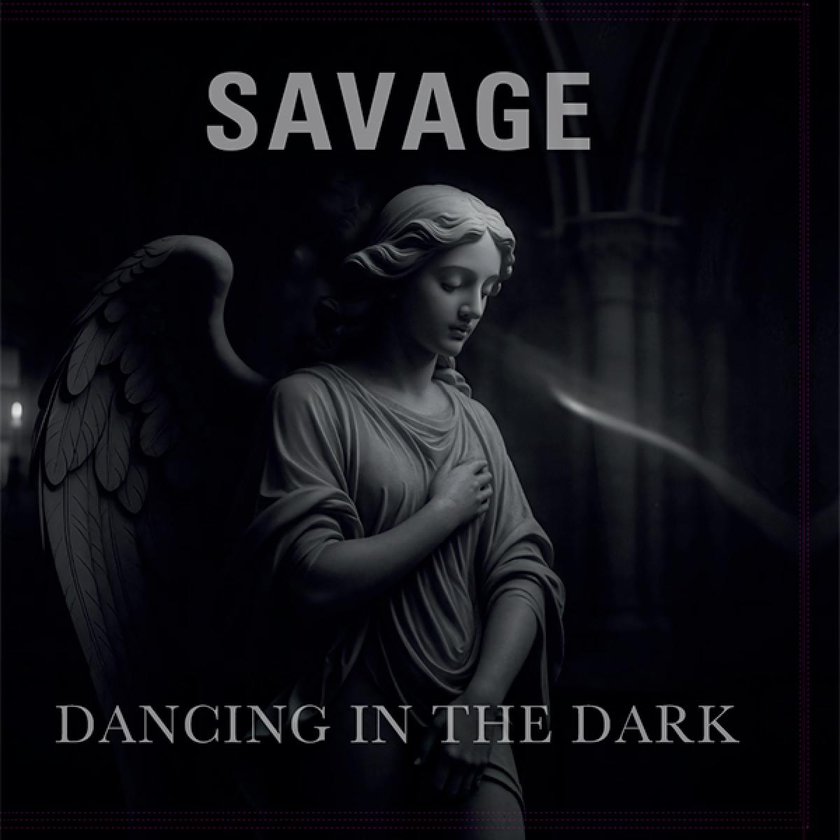 Savage - Dancing In The Dark | Nova Extra (5021732657572) - main Savage - Dancing In The Dark | Nova Extra (5021732657572) - main