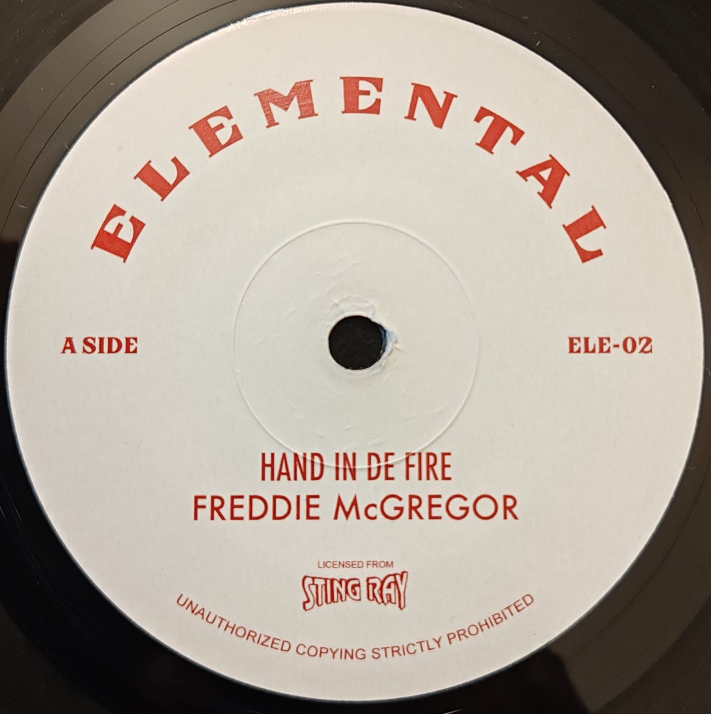 Freddie McGregor - Hand in de fire |  ()