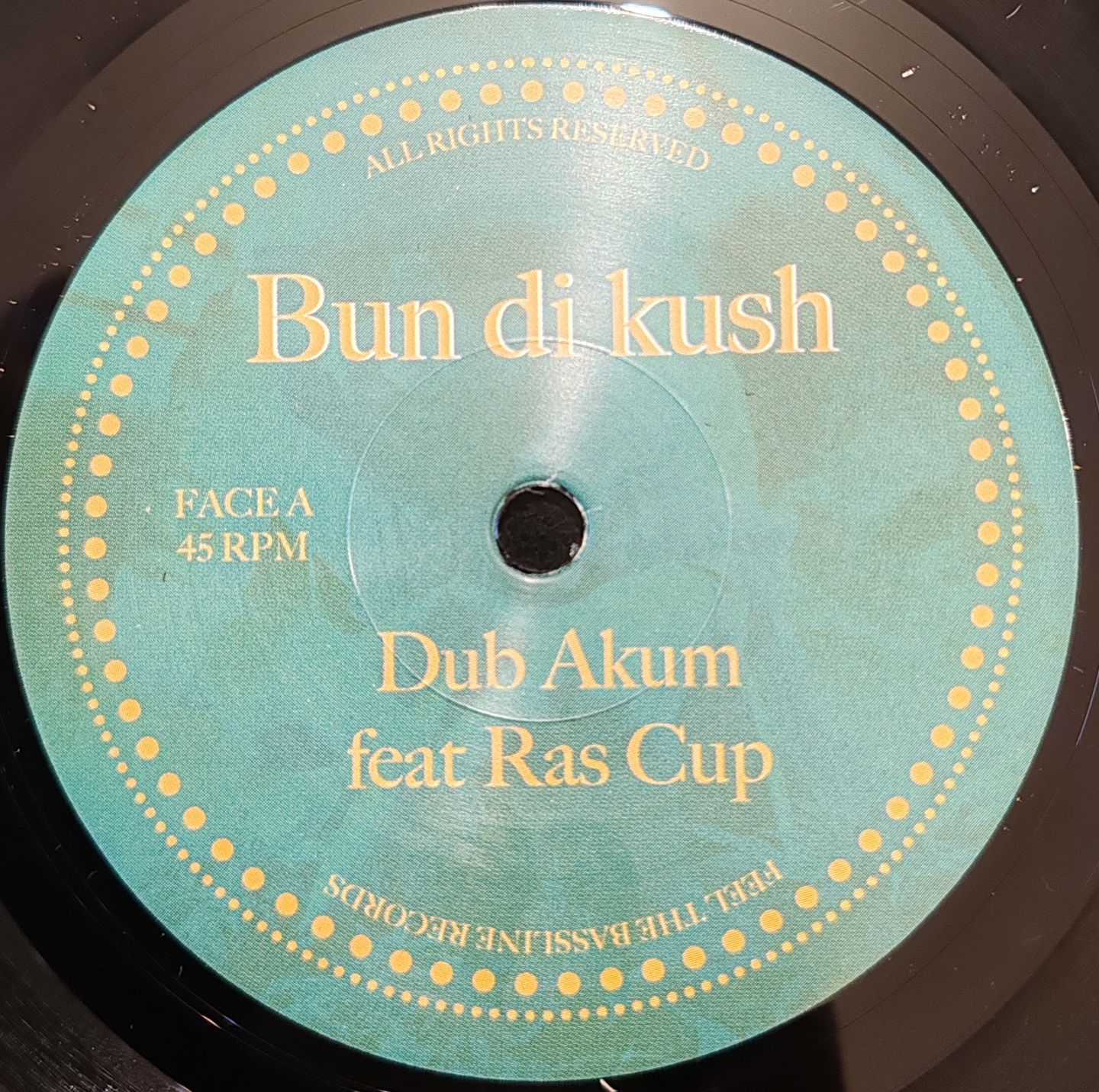 Dub Akum feat Ras Cup - Bun Di Kush | Feel The Bassline Records (none)