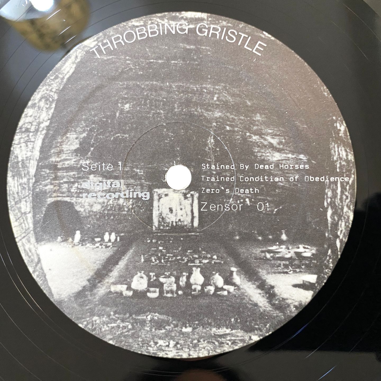 Throbbing Gristle - Funeral In Berlin | Zensor (Zensor 01) - 3 Throbbing Gristle - Funeral In Berlin | Zensor (Zensor 01) - 3