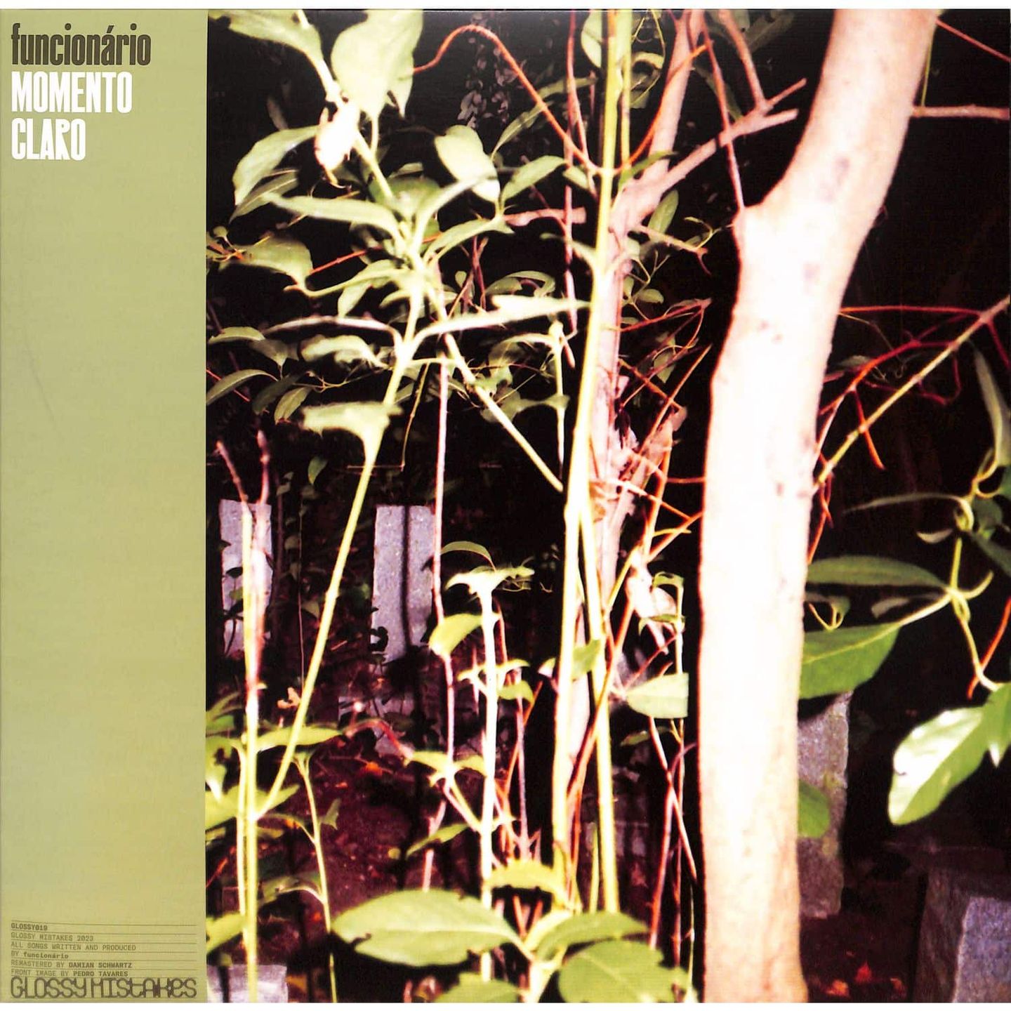 funcionário - Momento Claro | Glossy Mistakes (GLOSSY019) - main funcionário - Momento Claro | Glossy Mistakes (GLOSSY019) - main