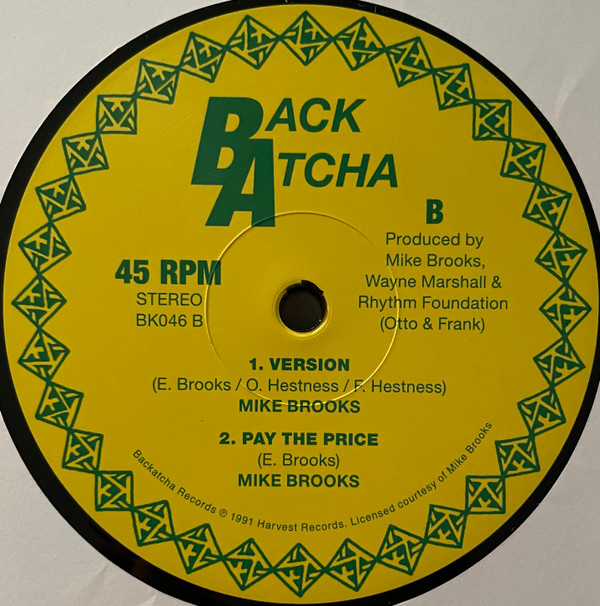 Mike Brooks - On The Ice | Backatcha Records (BK046) - 3