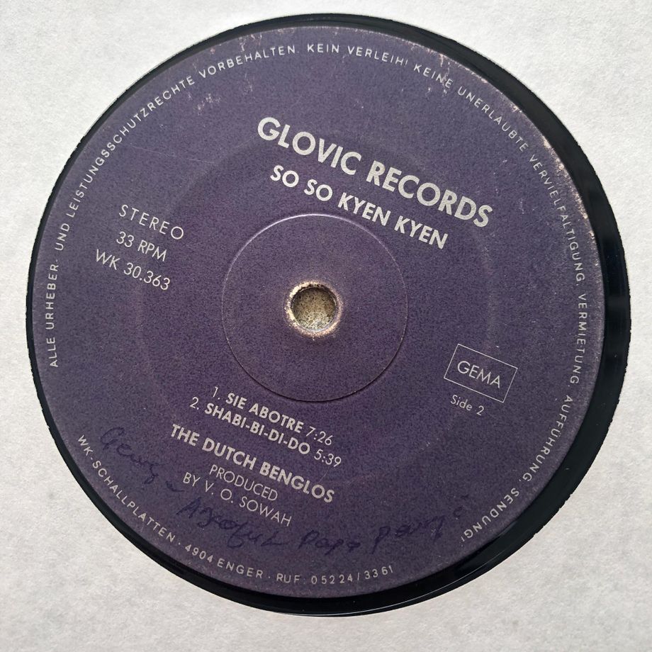 The Dutch Benglos - So So Kyen Kyen (So So Chin Chin) | Glovic Records (WK 30.363) - 4 The Dutch Benglos - So So Kyen Kyen (So So Chin Chin) | Glovic Records (WK 30.363) - 4