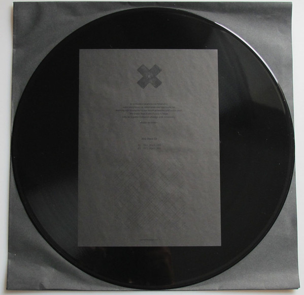 NX1 Black 02